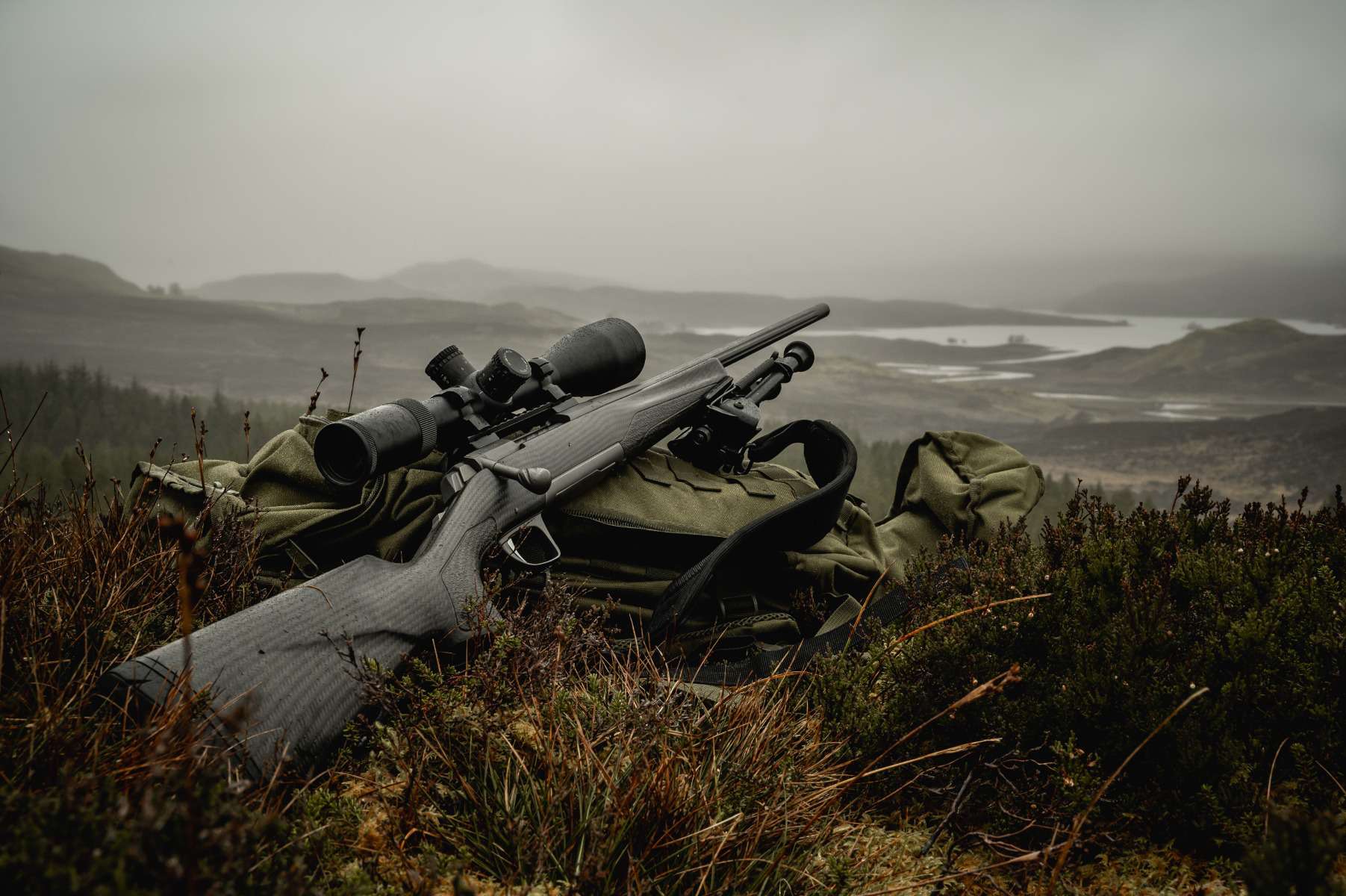 WULF Hurricane SFP Illuminated Half Mildot 0.1MRAD Side Focus Locking Turrets Rifle Scope 2